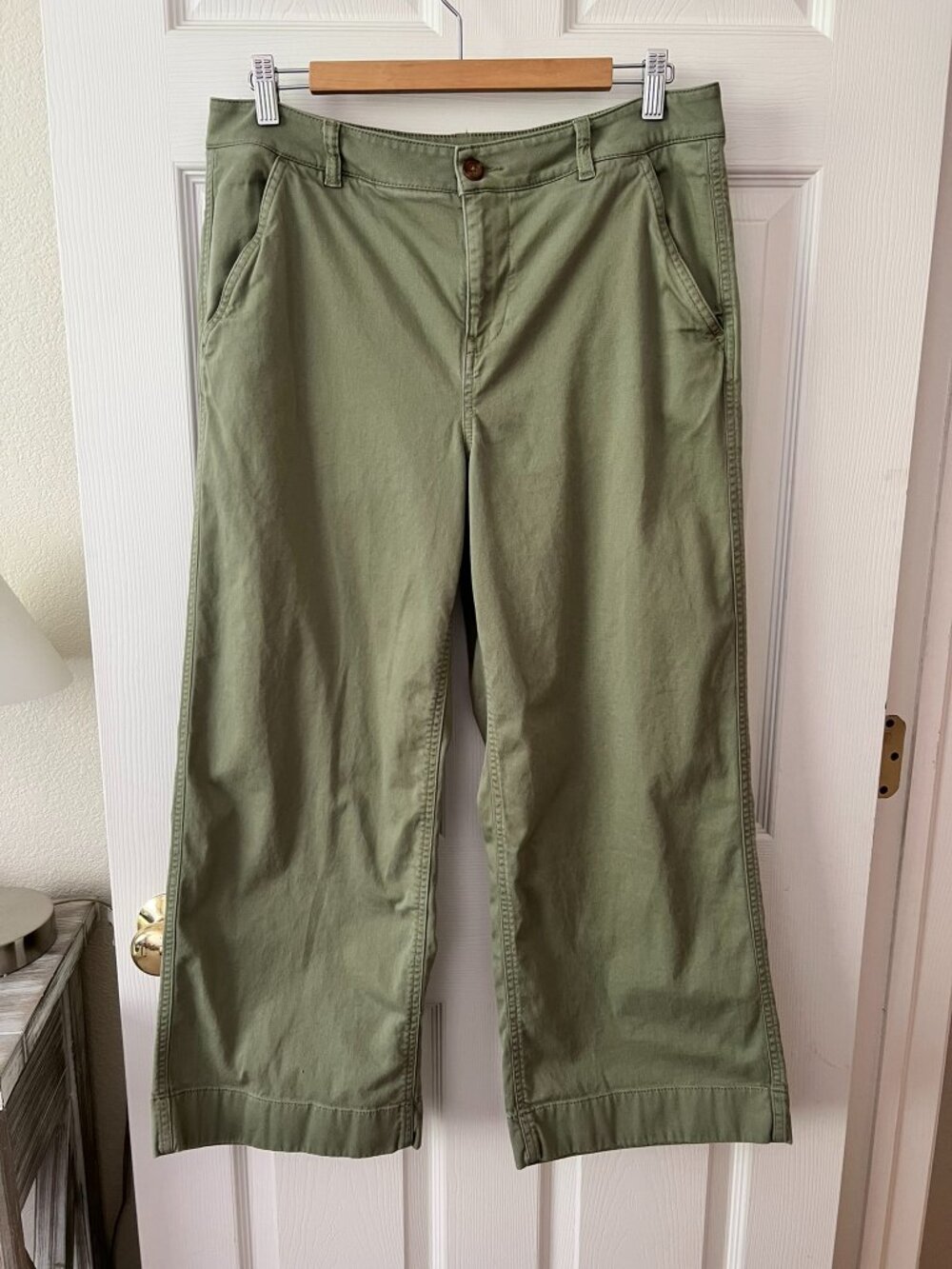 L.L.Bean Women's Olive Green Wide Leg Chino Pants 12 Petite Cotton Stretch Ankle